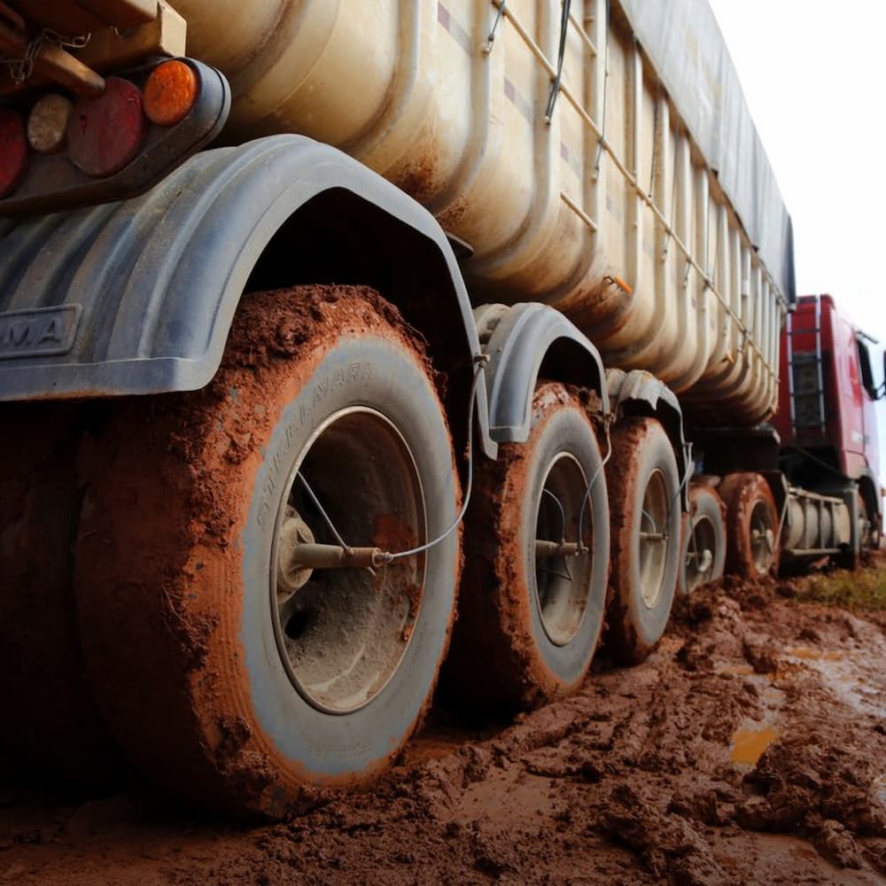  Só 12,4% das rodovias são pavimentadas