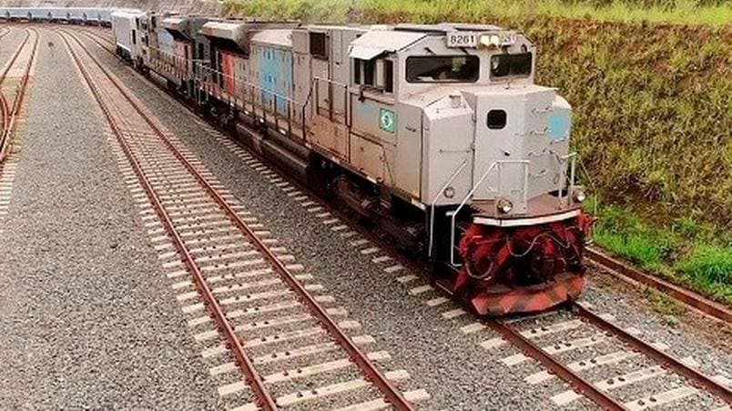  VLI começa novo fluxo ferroviário de fertilizantes de Santos para Minas Gerais