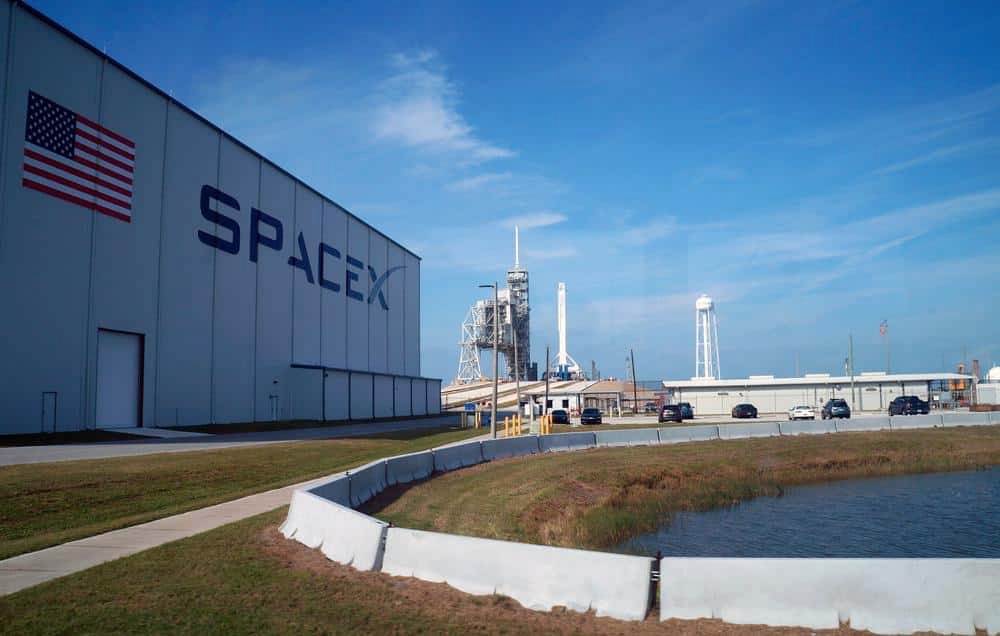  SpaceX vai transportar cargas militares ao redor do mundo em uma hora