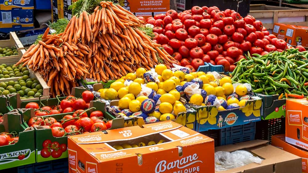  Após alta de preços, governo planeja zerar tarifa para importar alimentos