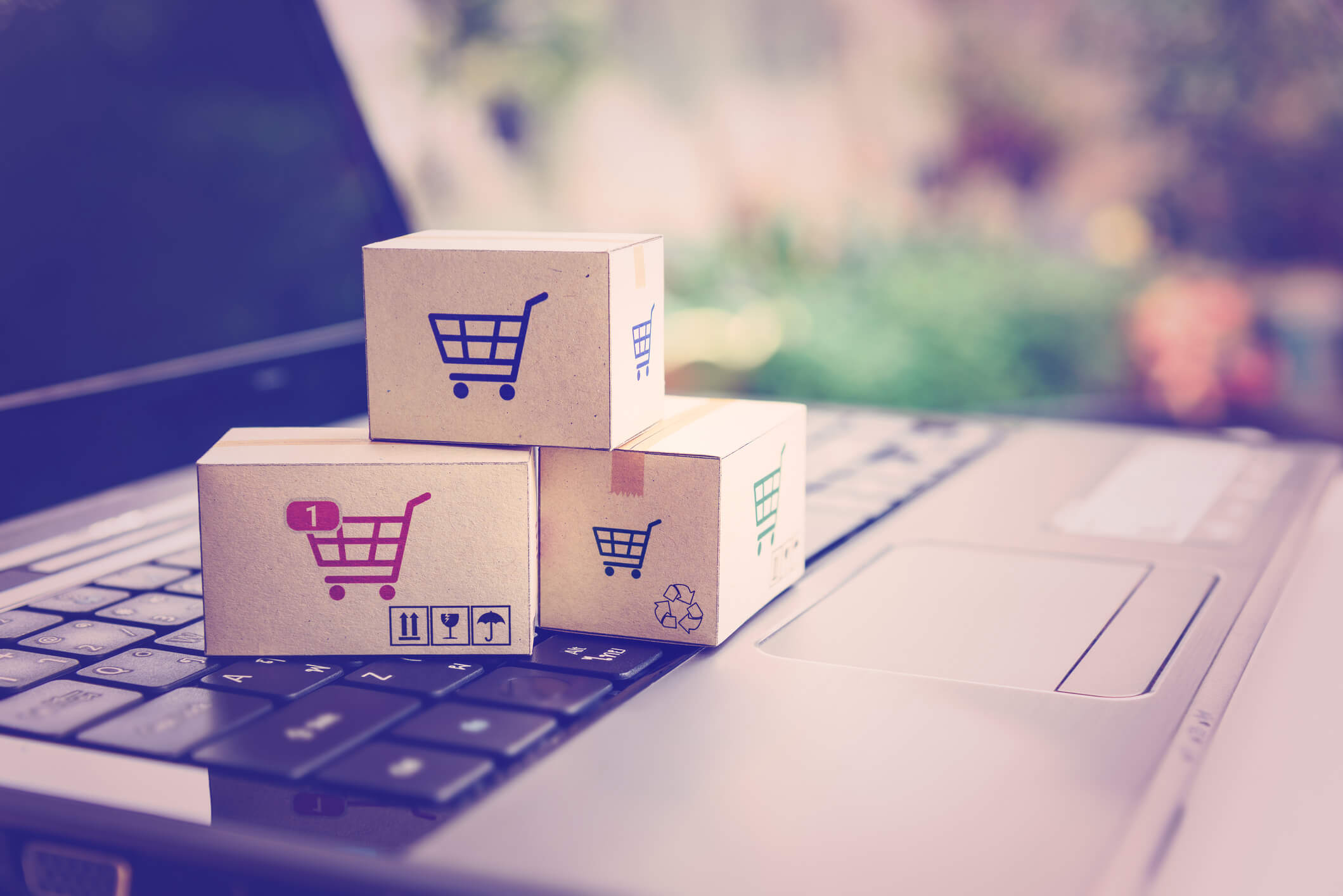  Com vendas online estourando, logística inteligente inclui operações de estoques