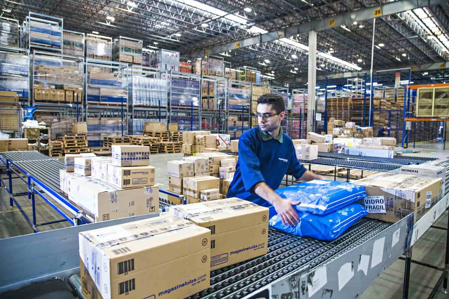  Magalu está entre interessados na compra dos Correios, diz ministro