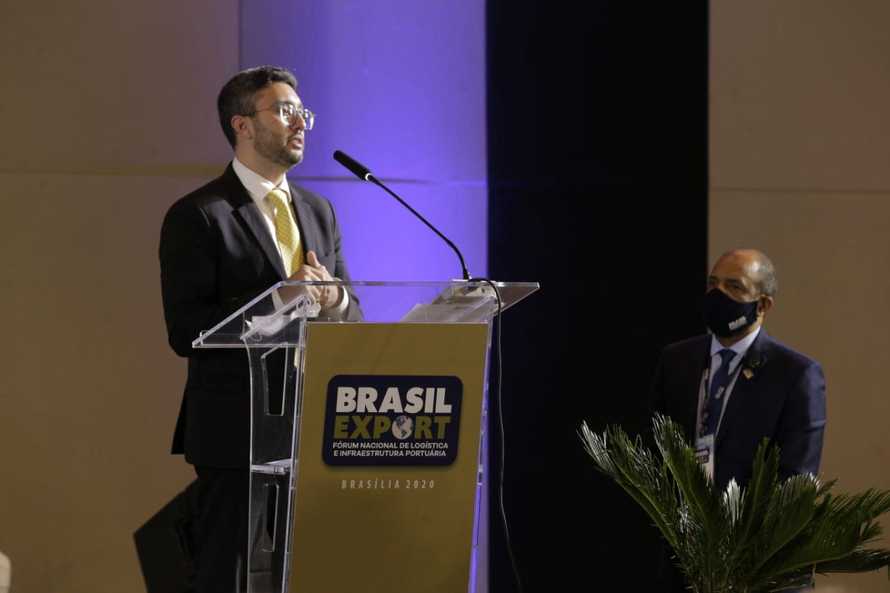  Portos do Paraná são destaque em evento nacional de logística