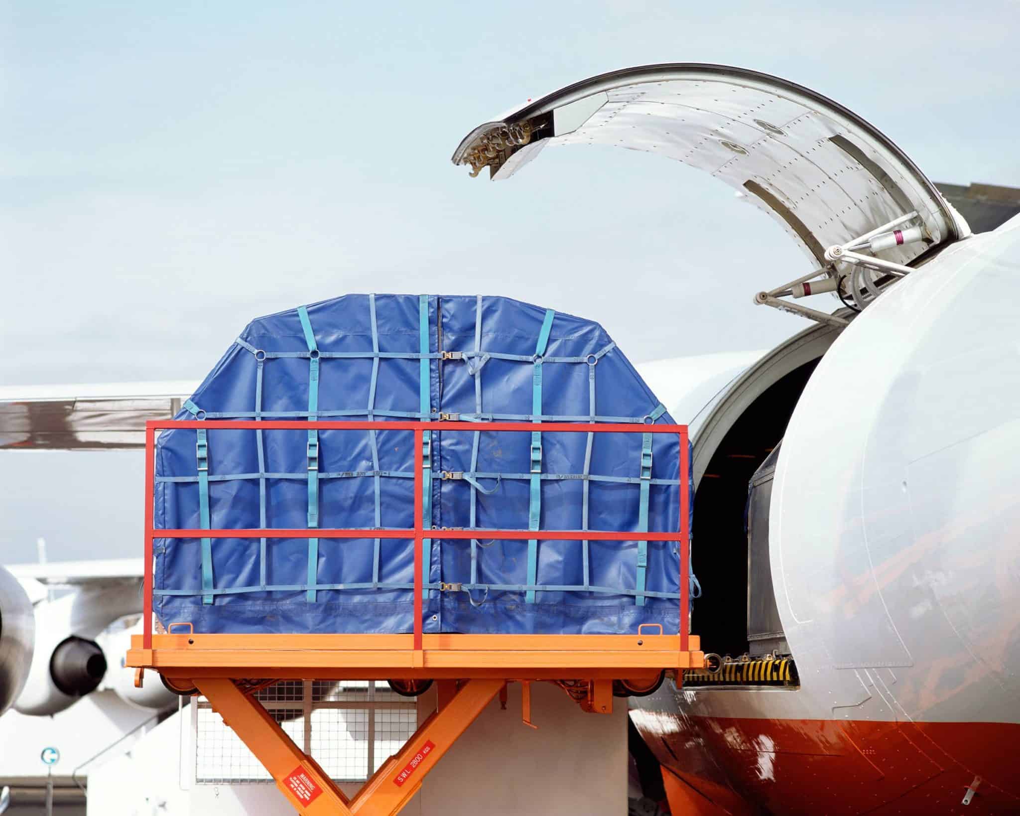  Sem passageiros, empresas aéreas apostam no transporte de cargas