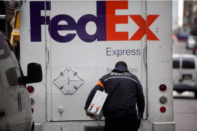  FedEx lucra US$ 1,11 bi no 3º tri fiscal, alta de 25% na comparação anual