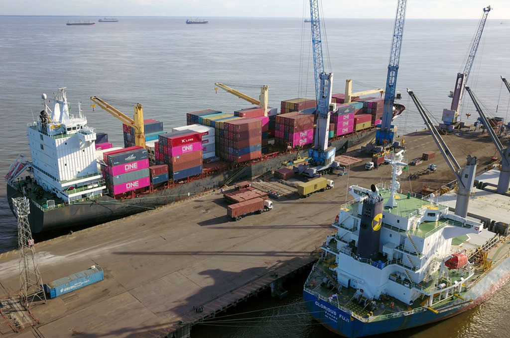  Portos brasileiros movimentaram 179,8 milhões de toneladas no primeiro bimestre