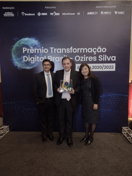  Tegma recebe o Prêmio Transformação Digital Brasil na categoria Referência Nacional