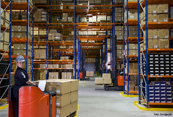  FedEx abre dois novos centros de logística e distribuição no Brasil