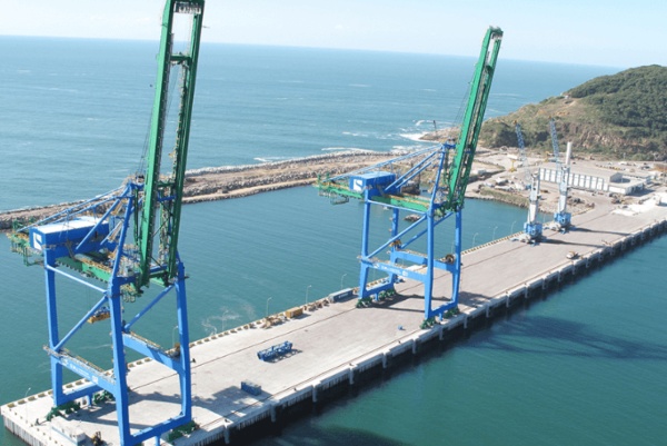  Santos Brasil amplia capacidade para operar cargas gerais em Imbituba