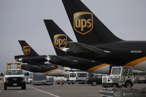  Lucro da UPS cresce 11,7% no 4º trimestre para US$ 3,45 bilhões