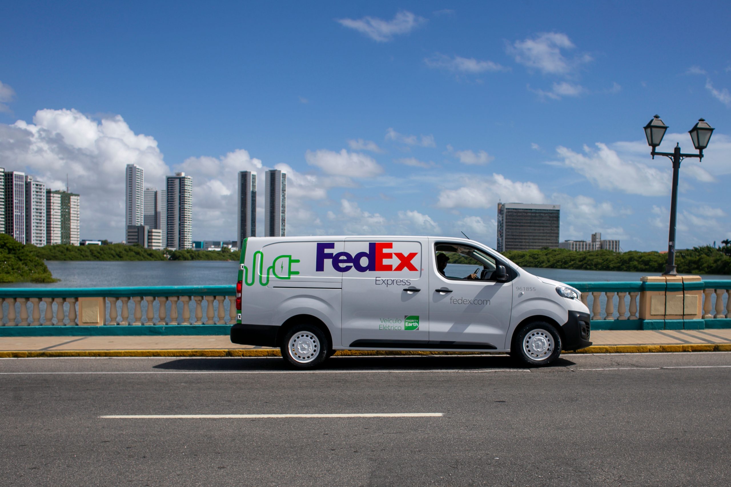  FedEx Express lança ferramenta de medição de carbono no Brasil