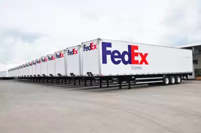  FedEx contribui com mais de US$ 80 bilhões em impacto direto para a economia global em 2023, diz relatório
