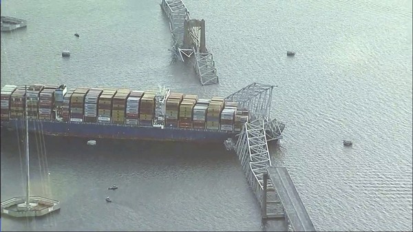 Paralisação do porto de Baltimore provocará atrasos no comércio