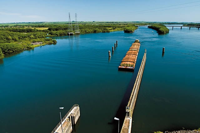  Transporte fluvial de grãos cresce 782% no Brasil em 13 anos