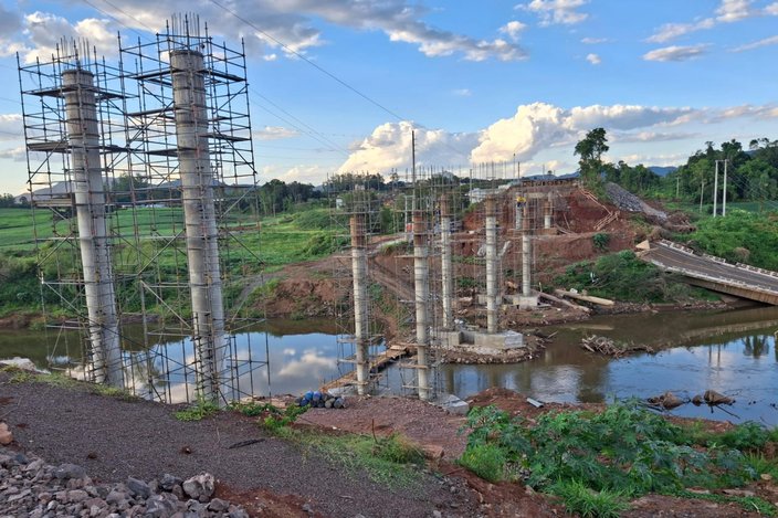  Oito meses depois, enchente ainda afeta logística no Estado