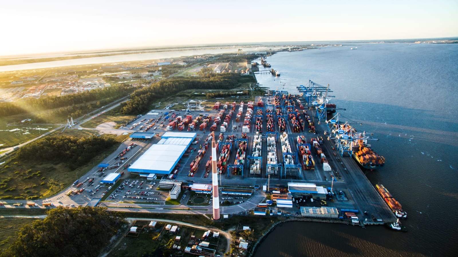  Wilson Sons elimina emissões por uso de energia 100% renovável no Tecon Rio Grande