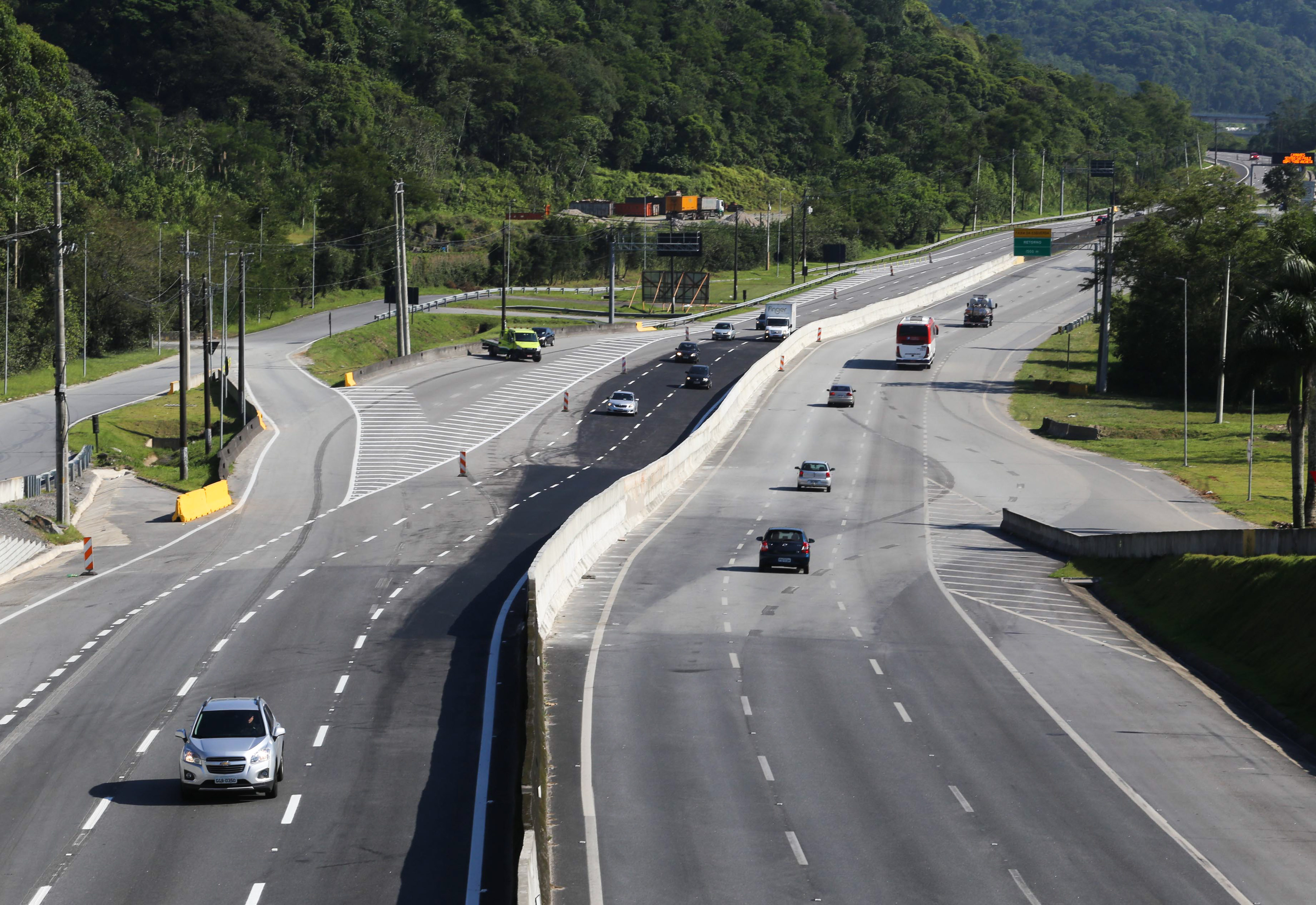  Governo de SP avança na formação de macroanel logístico com R$ 4,3 bilhões em obras viárias no litoral