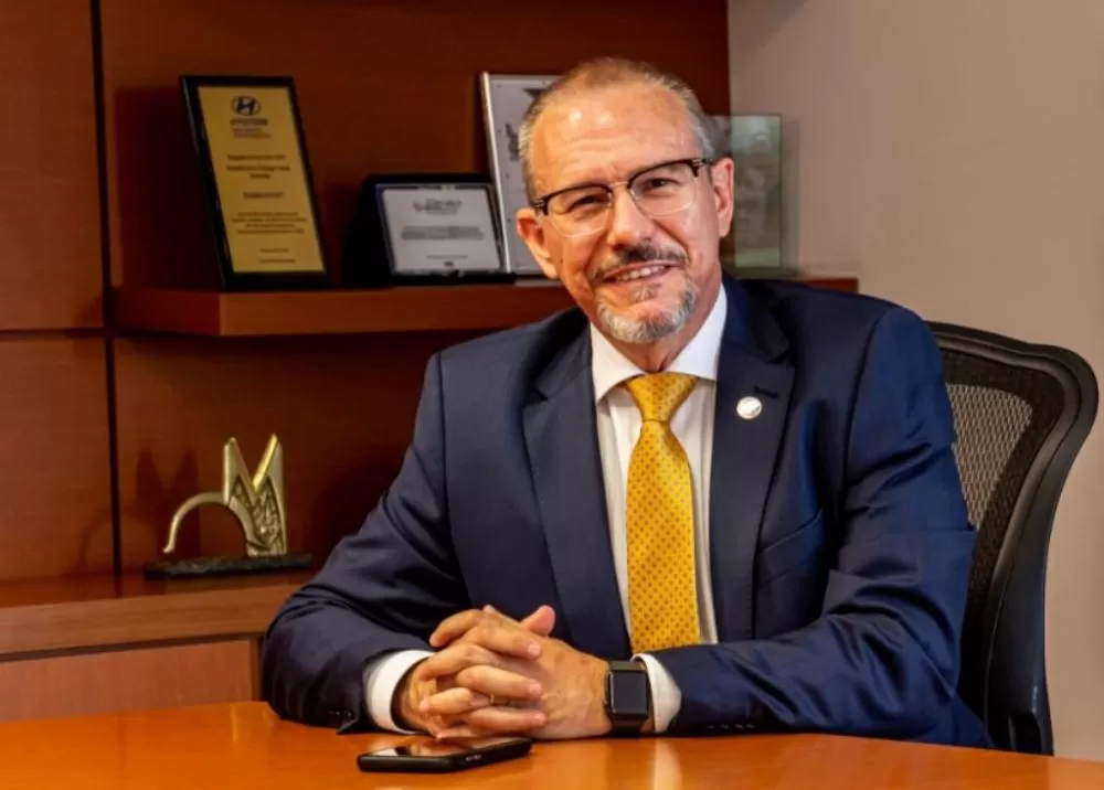  Fábio Siccherino, Presidente da DP WORLD, explora inovação em terminais portuários no ENIP 2025 - Eatapa SP