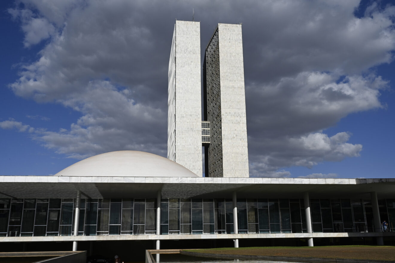  Entidades pressionam derrubada de veto que permite cortes em agências reguladoras